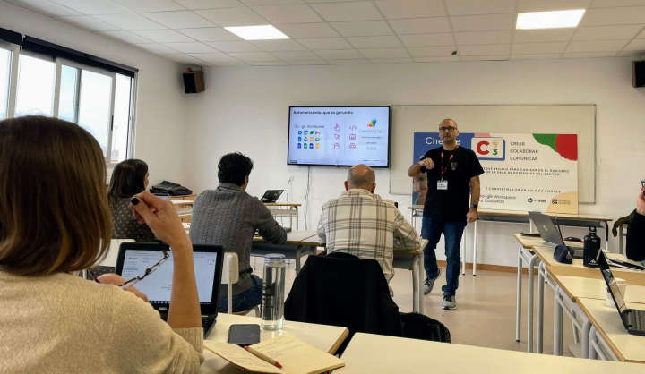 Vista del aula durante la sesiÃ³n de Apps Script en el evento GEG de Madrid.